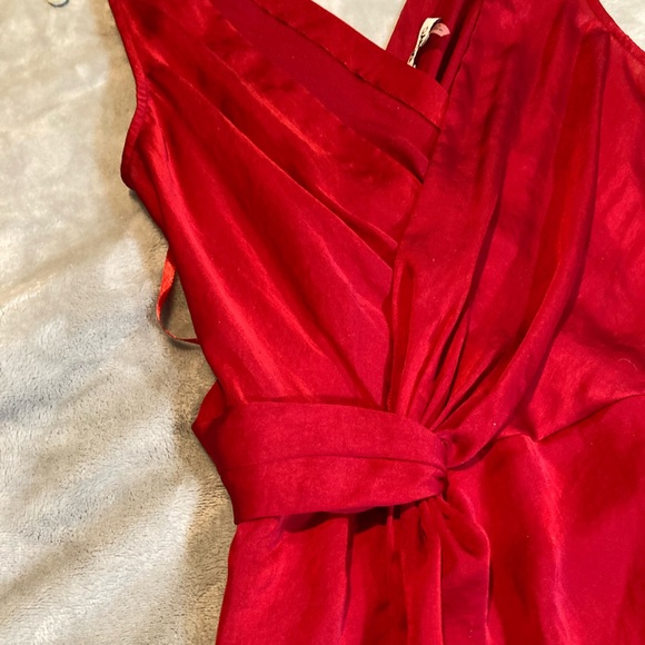 DKNY Red Silk Dancing Dress 4 - Picture 3 of 10